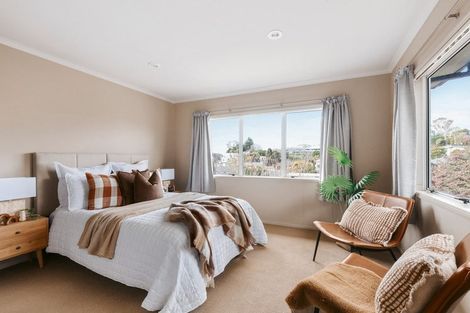 Photo of property in 41 Oteki Park Drive, Welcome Bay, Tauranga, 3112