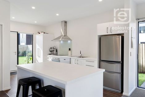 Photo of property in 14 Capil Court, Halswell, Christchurch, 8025