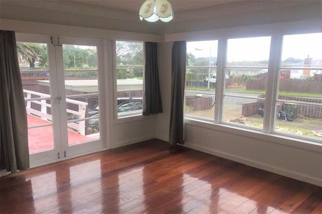 Photo of property in 2/22 Browns Road, Manurewa, Auckland, 2102