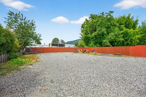 Photo of property in 12 Hampden Street, Murchison, 7007