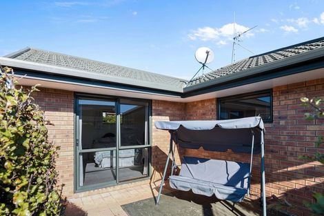 Photo of property in 7 Fell Place, Stoke, Nelson, 7011