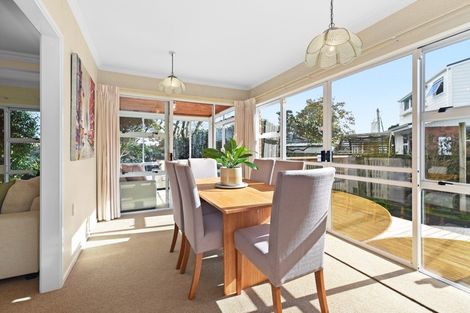 Photo of property in 11 Patricia Avenue, Hamilton East, Hamilton, 3216