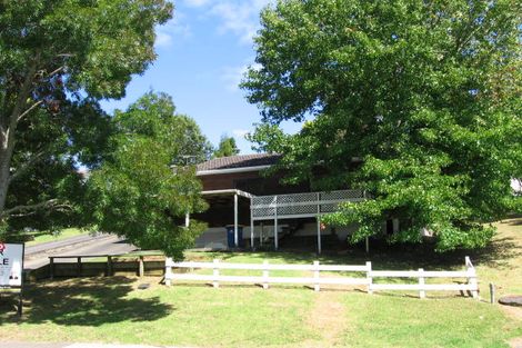 Photo of property in 1/51 Vandeleur Avenue, Birkdale, Auckland, 0626