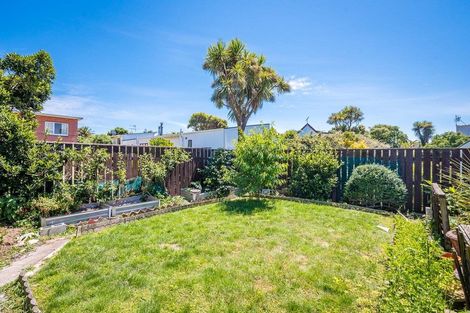 Photo of property in 9 Bermuda Grove, Paraparaumu Beach, Paraparaumu, 5032