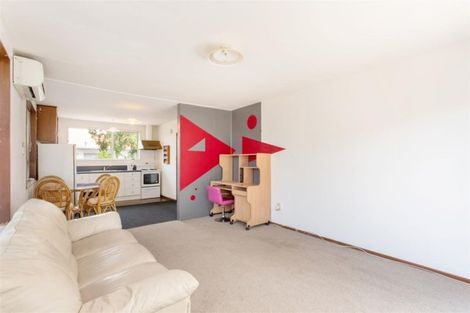 Photo of property in 1/8 Wanstead Place, Woolston, Christchurch, 8062