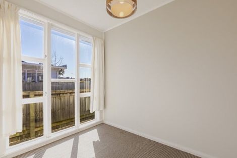 Photo of property in 37 Nuffield Avenue, Marewa, Napier, 4110