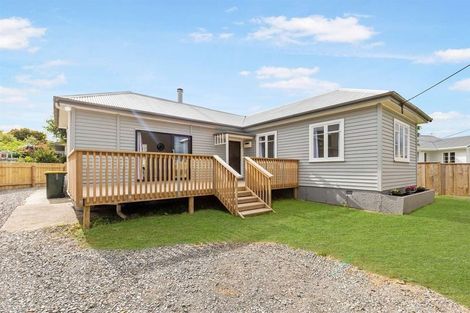 Photo of property in 14 Chester Street, Levin, 5510