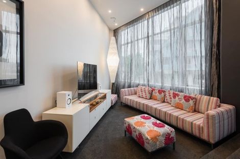 Photo of property in Stadium Garden Flats, 108/107 Thorndon Quay, Pipitea, Wellington, 6011