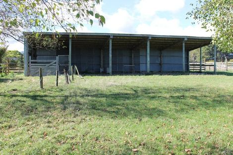 Photo of property in 44 Otaki Gorge Road, Hautere, Otaki, 5582
