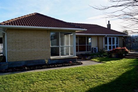 Photo of property in 15 Montrose Avenue, Culverden, 7392