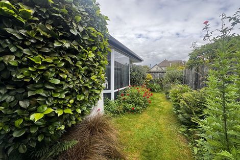 Photo of property in 17 Abingdon Court, Avonhead, Christchurch, 8042