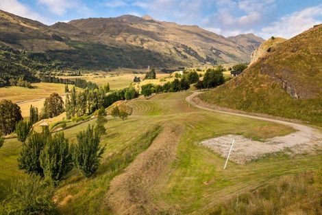Photo of property in 80 Toka Road, Dalefield, Queenstown, 9371