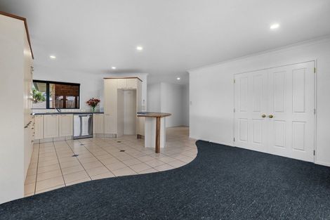 Photo of property in 22 Arrowfield Drive, Pyes Pa, Tauranga, 3112