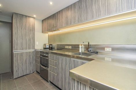 Photo of property in Canvas Apartments, 4/307 Willis Street, Te Aro, Wellington, 6011