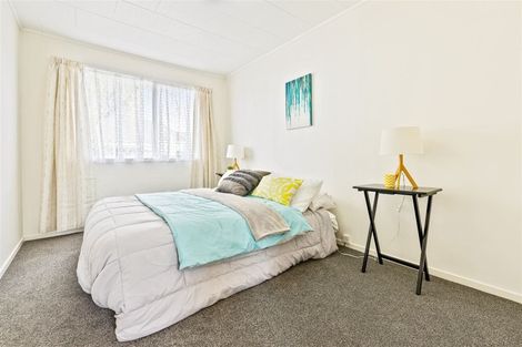 Photo of property in 137 Universal Drive, Henderson, Auckland, 0610