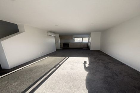 Photo of property in 4/61 Matipo Road, Te Atatu Peninsula, Auckland, 0610
