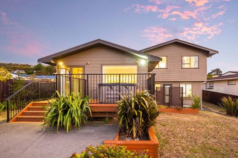 Photo of property in 12 Langwell Place, Papakowhai, Porirua, 5024