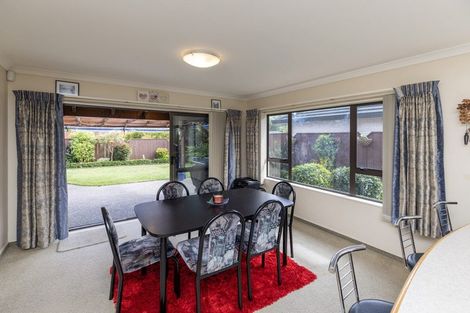 Photo of property in 196 Milne Drive, Paraparaumu, 5032