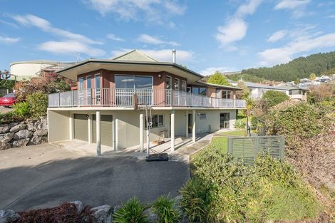 Photo of property in 8 Centenary Place, Richmond, 7020