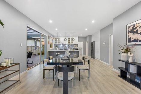 Photo of property in 47 Johns Creek Crescent, Silverdale, 0932