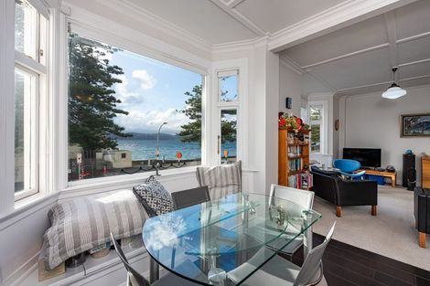 Photo of property in 2/246 Oriental Parade, Oriental Bay, Wellington, 6011