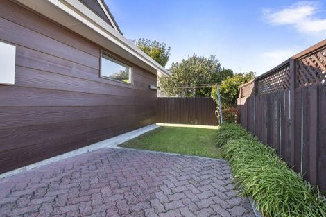Photo of property in 1 Laurel Place, Awapuni, Palmerston North, 4412