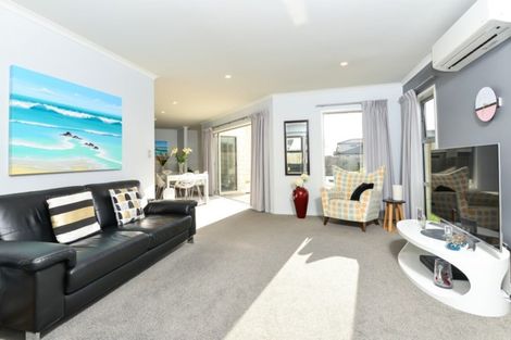 Photo of property in 52 Featherstone Drive, Flagstaff, Hamilton, 3210