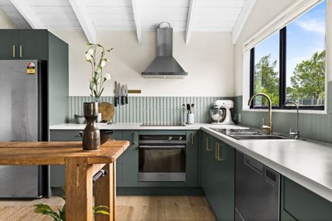 Photo of property in 12 Chestnut Court, Havelock North, 4130