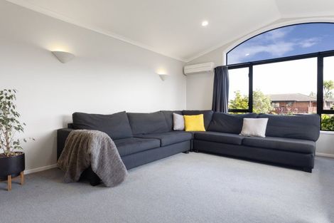 Photo of property in 1 Farnborough Drive, Nawton, Hamilton, 3200
