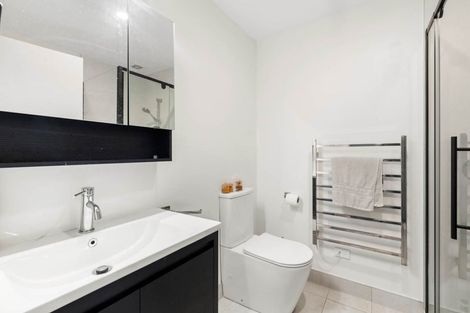 Photo of property in 30 Kotuitui Street, Manukau, Auckland, 2104