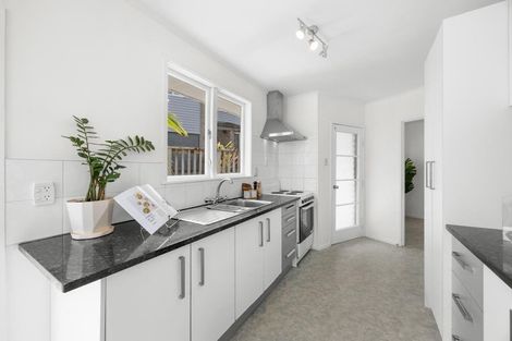 Photo of property in 29 Cardiff Road, Pakuranga, Auckland, 2010