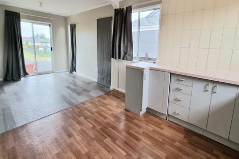 Photo of property in 64 Zelda Avenue, Clover Park, Auckland, 2023