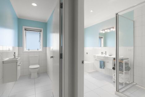 Photo of property in 11 Byron Brown Place, Otaki Beach, Otaki, 5512