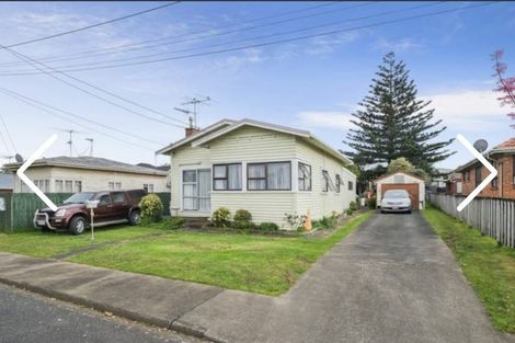 Photo of property in 68 Attwood Road, Paremoremo, Auckland, 0632