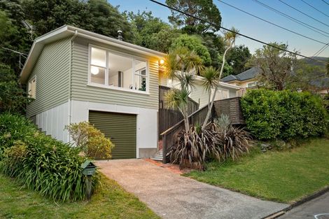 Photo of property in 95 Awarua Street, Ngaio, Wellington, 6035