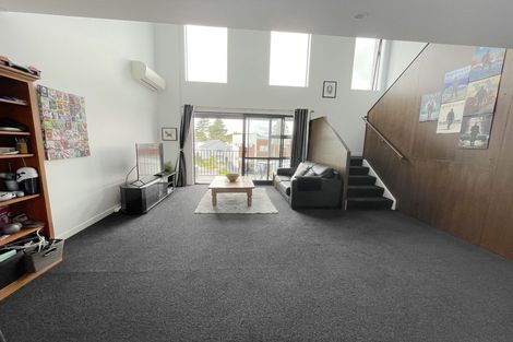 Photo of property in 32 Alexander Willis Crescent, Hobsonville, Auckland, 0616