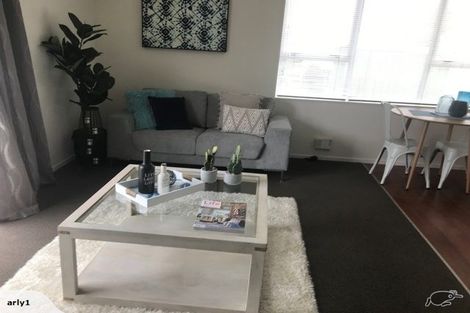 Photo of property in 220 Rosebank Road, Avondale, Auckland, 1026
