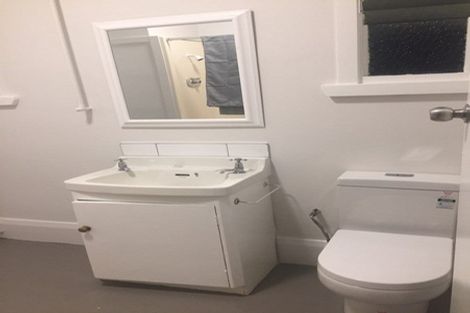 Photo of property in 44 Garreg Road, Bryndwr, Christchurch, 8052