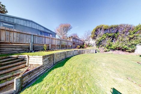 Photo of property in 3 Gaff Place, Whitby, Porirua, 5024