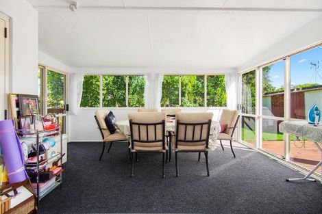 Photo of property in 17 Azure Place, Huntington, Hamilton, 3210