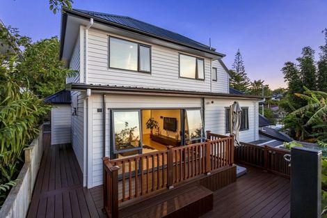 Photo of property in 29a Arrow Road, Forrest Hill, Auckland, 0620