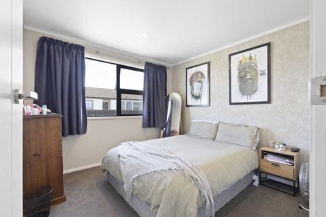 Photo of property in 7 Colonial Place, Kelvin Grove, Palmerston North, 4414