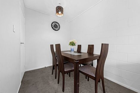 Photo of property in 2/26 Airfield Road, Takanini, 2112