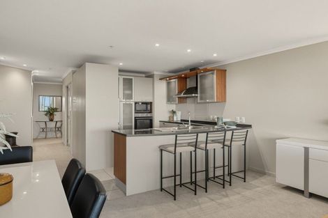 Photo of property in 201/136 Marine Parade, Mount Maunganui, 3116