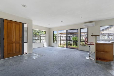 Photo of property in 10 Sudbury Court, Rototuna North, Hamilton, 3210