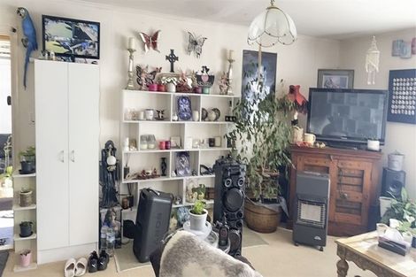 Photo of property in 42 Bowater Place, Manurewa, Auckland, 2102