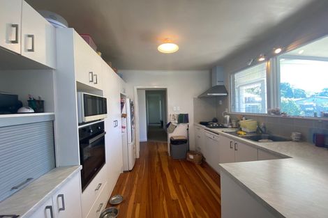 Photo of property in 28 Queenwood Avenue, Queenwood, Hamilton, 3210