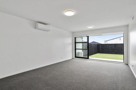 Photo of property in 1m/4045 Great North Road, Glen Eden, Auckland, 0602