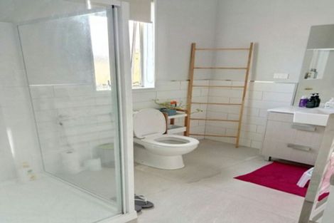 Photo of property in 80 Mackay Drive, Greenhithe, Auckland, 0632