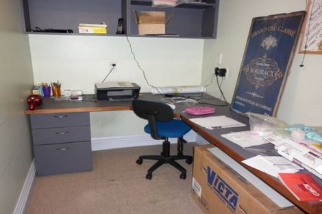 Photo of property in 100 Innes Road, St Albans, Christchurch, 8052